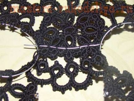 А майсторски клас в тъкане Tatting дантела маска