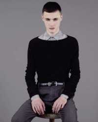 Модні чоловічі светри різноманітність моделей