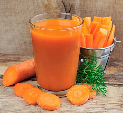 Suc de morcovi din răceala comună pentru copii (copii)