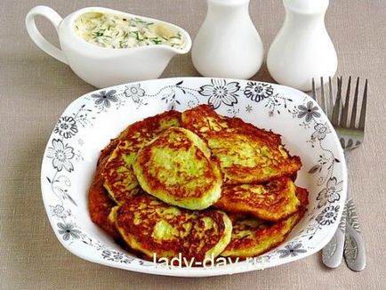 Prăjituri din dovlecei, o rețetă pentru rețete rapide și delicioase, simple, cu o fotografie