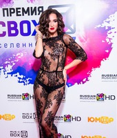 Olga Buzova la nunta jucatorului de hochei pe gheata Iliya Arkalova, grup de stiri de frumusete