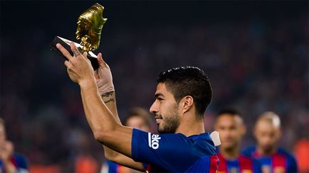 Varázspálca, vagy miért Suarez vált értékes játékos a „leopárdok”, mint Messi - futball (csatár) Varázspálca, vagy miért Suarez vált értékes játékos a „leopárdok”, mint Messi - labdarúgás