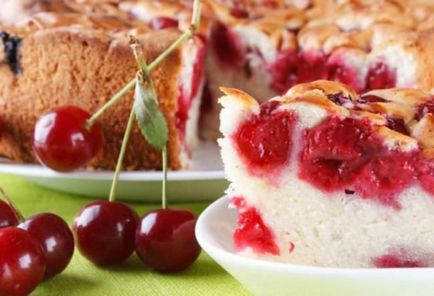 Cherry Pie kiválasztása és előkészítése cseresznye, egy recept élesztős tészta, szabadtéri, Bécs,