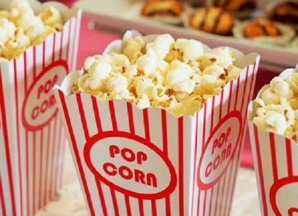 Megfelelő popcorn a vitaminokban gazdag alternatívája a magas kalóriatartalmú ételek