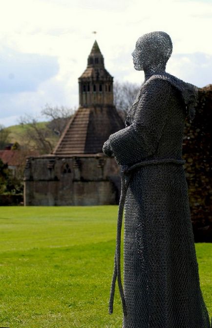 Ghost fém háló saját kezűleg (szobor) Ghost fém háló saját kezűleg