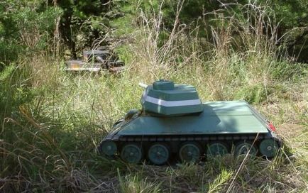 Rezervor cu comandă radio t-34-85 mâinile proprii