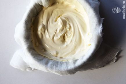 Рецепт сметанно-сирного крему для торта і бісквіта
