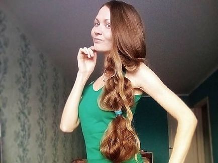 Російська рапунцель розкрила секрети догляду за своїм волоссям - суспільство