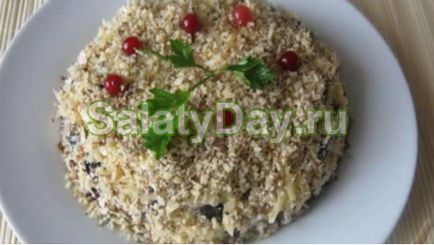 Салат з чорносливом і курячими грудками - вишукана страва рецепт з фото і відео