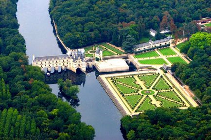 Найвідоміші замки Луари список, опис, фото