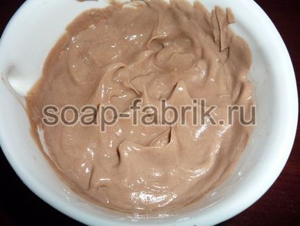 Csokoládé mousse test