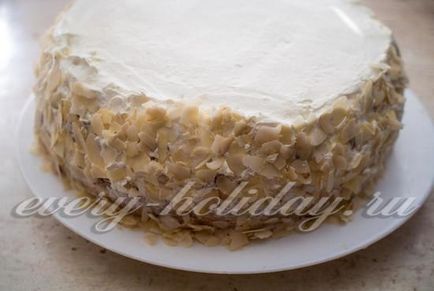 Торт з полуницею рецепт з фото крок за кроком в домашніх умовах