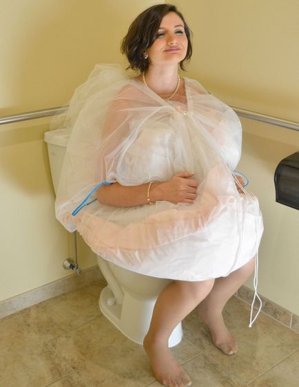 Туалетний під'юбник bridal buddy як важлива частина наряду нареченої