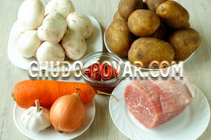 Тушкована картопля зі свининою - рецепт з фото, чудо-кухар