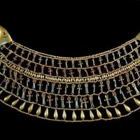 Ornamentele din Egiptul antic, istoria armelor