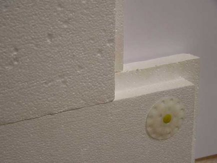 Izolarea termică a băii cu izolație din plastic spumă a pereților, podelei, acoperișului și fundației