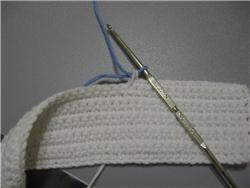 Model de tricotat - ornament croșetat - plase tricotate, ace de tricotat și un cârlig - creativitatea mâinilor - catalogul articolelor