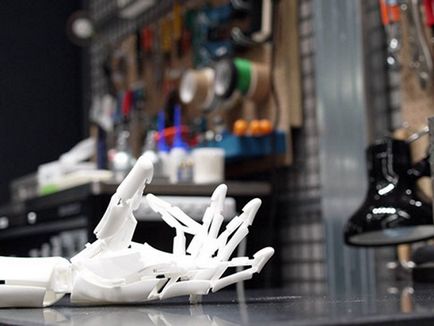 Japán indítási exii bemutatja myoelektromos 3d nyomtatott protézis kezét handiii