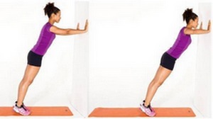 6 Exerciții pentru mâinile pentru femei cel mai bun complex de formare pentru a consolida mușchii și frumos