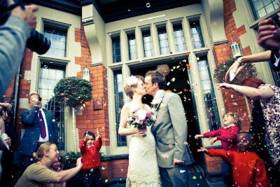 Angajamente și tradiții de nuntă în Anglia
