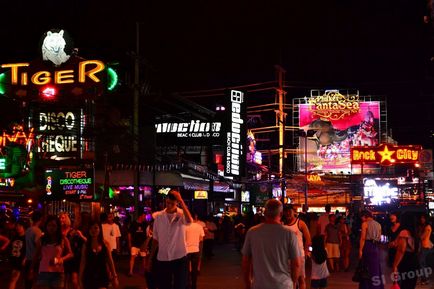 Bangla - ghid spre Bangla Road - drum Bangla