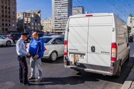 Nap a közlekedési rendőrfelügyelő - szakértői központ