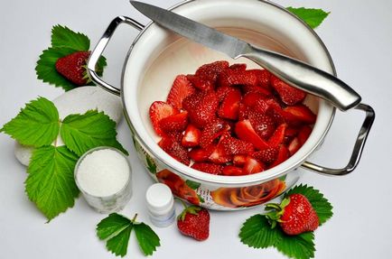 Házi joghurt eperrel (home) Házi joghurt eperrel