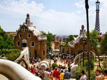 Drum spre Parcul Guell