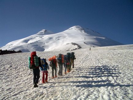 Elbrus - vulcan activ sau dispărut