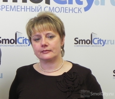 Galina Petrova, angajată în registratură, este un psiholog, un avocat și un pic de actor, un Smolensk modern