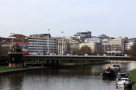 City of Saarbrücken, a tőke, a Saar-vidék, a bevándorlás, a vízumkérdések, a blog a kivándorlás -