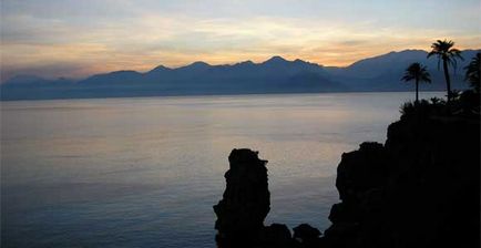 Istoria orașului este un ghid virtual (centrul orașului antalya) Istoria orașului - ghid virtual