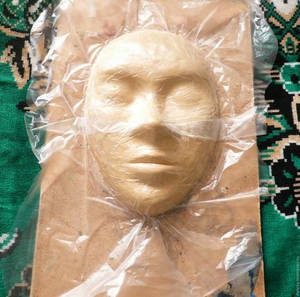 Izgotoalenie belső maszkok hulladék anyagok - tisztességes iparos - kézzel készített, kézzel készített