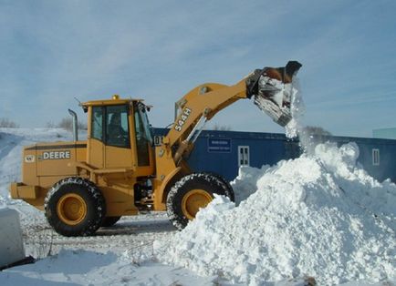 Curățenie de calitate a zăpezii în țară