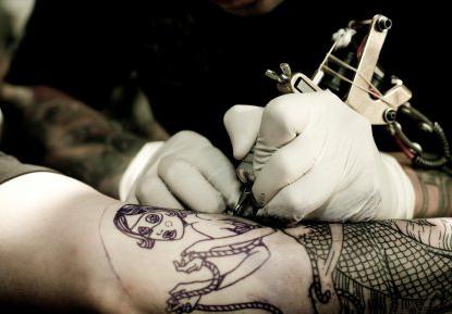 Care sunt frazele pentru tatuaje și ce înseamnă acestea
