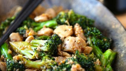 Cum să gătești pui prăjit cu broccoli