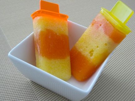 Hogyan készítsünk popsicles kezeddel - miként a gyümölcs jég - receptek