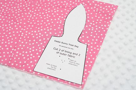 Hogyan kell varrni egy zacskó húsvéti nyúl (DIY) Hogyan kell varrni egy táskát húsvéti nyuszi formájában