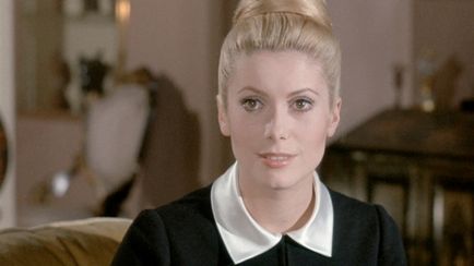 Catherine Deneuve tesz egy nő elegáns Photo