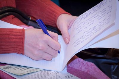 Ló, bika, kutya és az ember - régi mese - a mese Aesopus olvasott szöveg (mese) Ló, bika, kutya és az ember - régi mese - a mese Aesopus szöveget olvassa