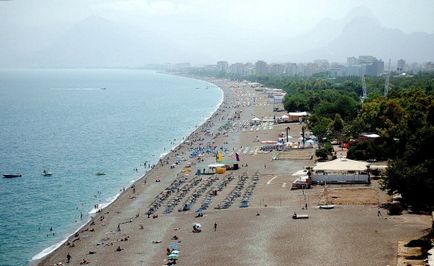 Konyaalti - zona antalya, poze cu plaja konyalts din Turcia