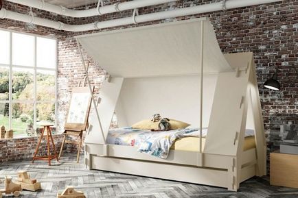 Cortină și mașină de pat din studioul de design mathy by bols