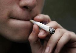 Fumatul marijuana amenință să provoace accident vascular cerebral chiar și foarte tineri ➤ portal medical «