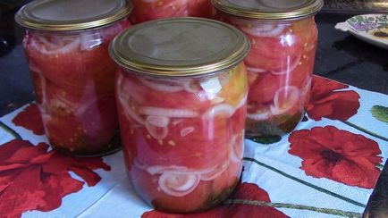 Цибулевий салат рецепт з оцтом, як приготувати з червоними помідорами на зиму, зробити засолювання,