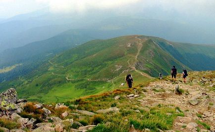 Trasee de urcare spre Hoverla