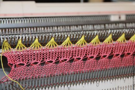 Masina de tricotat