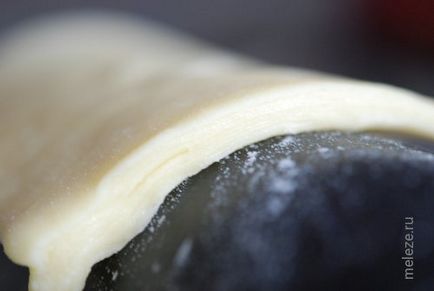Millefeuille vanília krémmel és áfonya (millefeuille) recept fotó