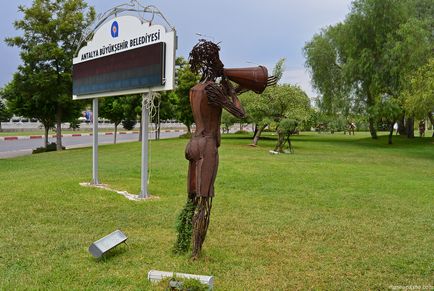 Embankment de Antalya și parcuri oraș, ghiduri mashapasha