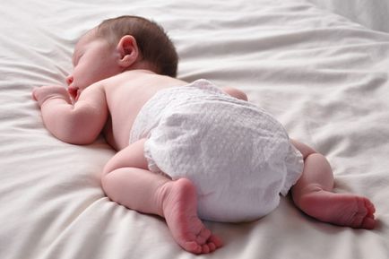 Éjszakai pelenka, amit a gyerekek alszanak - Babycare - gyermekkori együtt