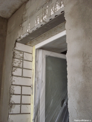Díszítő erkélyek javítása lakások - kulcsrakész - Volgograd